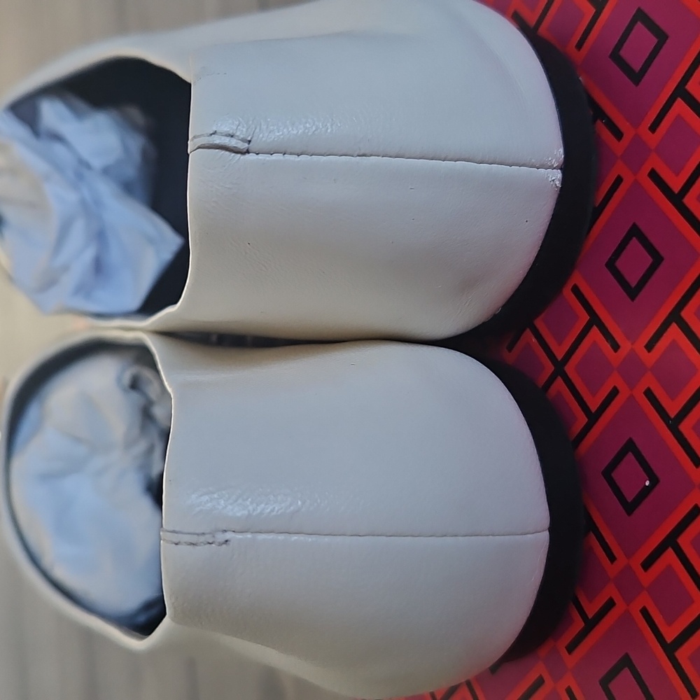 🎉HP🎉Tory Burch Chelsea cap toe ballet flat - Picture 3 of 6